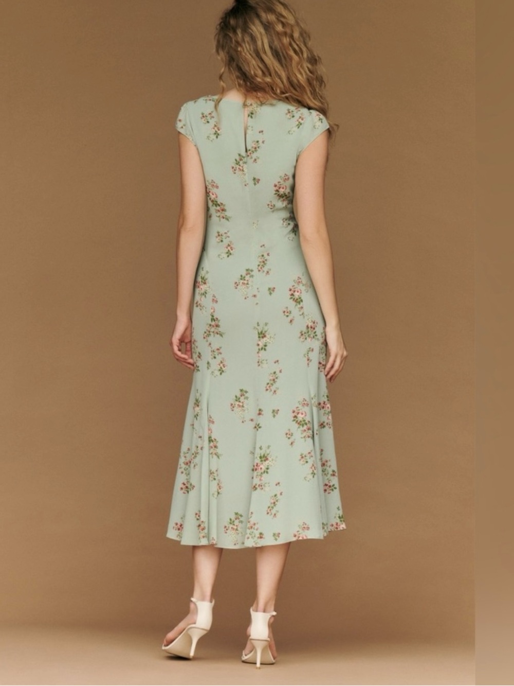 NWT Reformation Baden Dress - Hampstead-6 Green Floral Midi - Picture 4 of 8